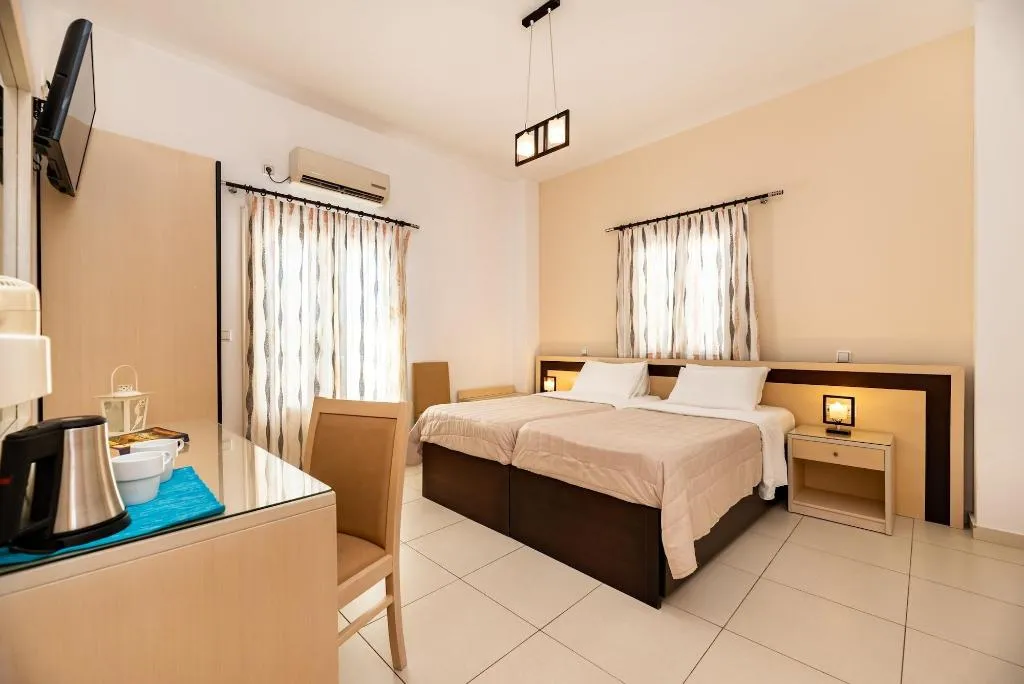 Room, Stelios Place, Santorini