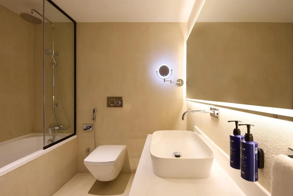 Room, Radisson Blu Residence Dubai Marina, Dubai