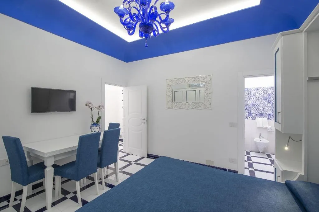 Room, Villa Maria Pia, Naples