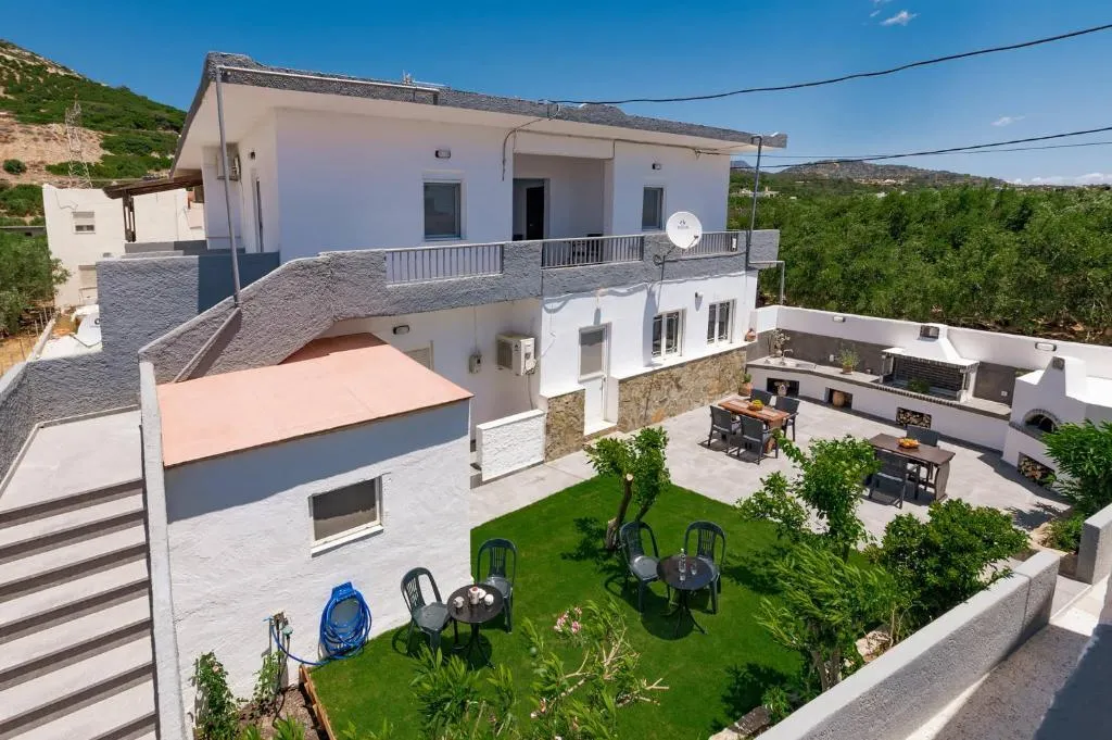 General view, Zervakis Apartments, Crete