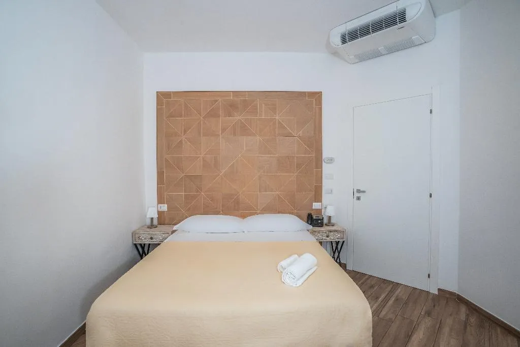 DOUBLE STANDARD Room, Le Querce Farmhouse, Naples