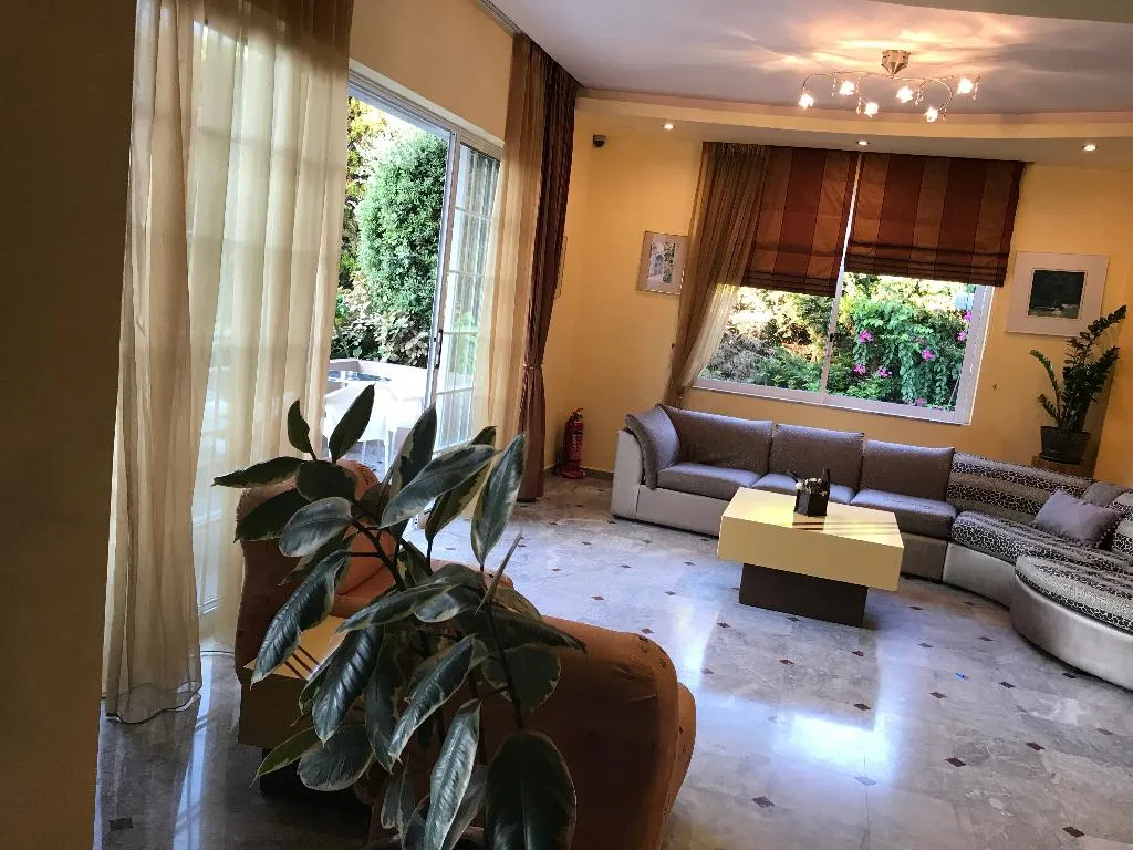 Lobby, Pantheon - Crete, Crete