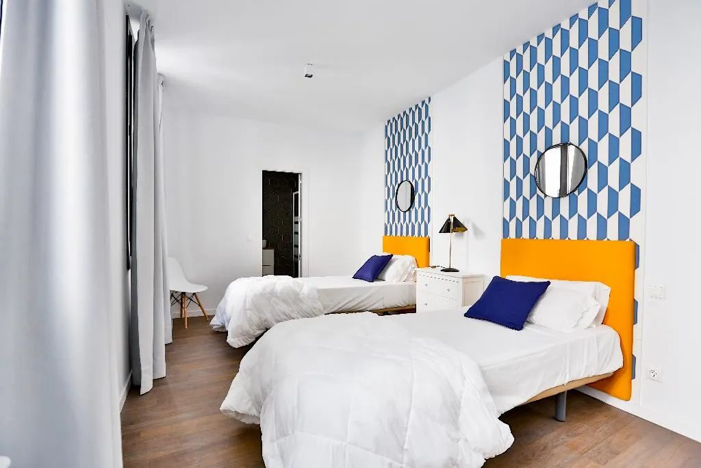APARTMENT DELUXE TWO BEDROOM Room, Urban Vida Calatrava, Madrid