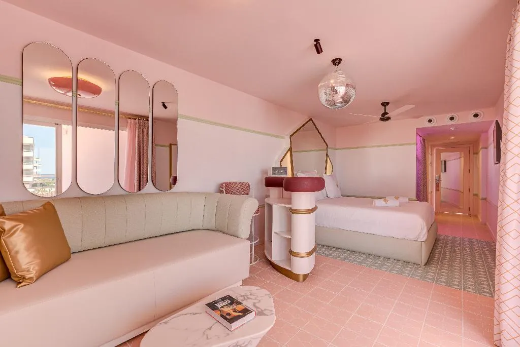 SUITE STANDARD Room, Grand Paradiso, Ibiza