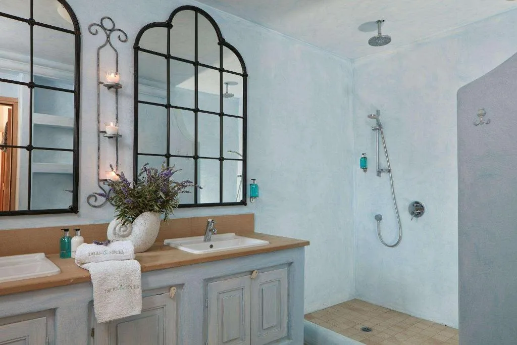 Room, Diles & Rinies, Mykonos