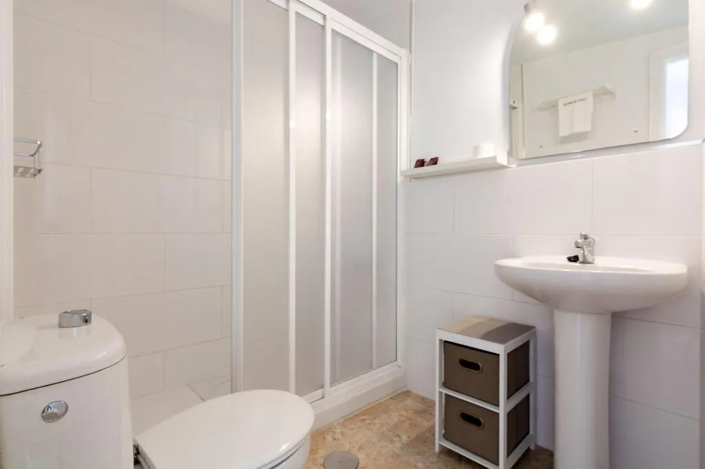 Room, Hostal Luna De Nerja, Costa Del Sol
