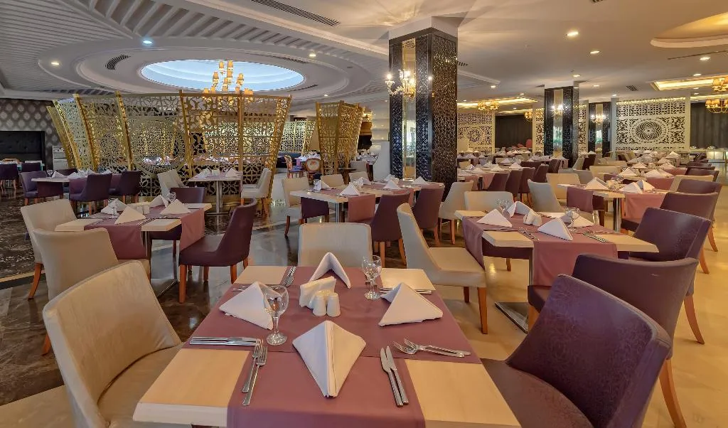 Restaurant, Kirman Belazur Resort & Spa, Antalya