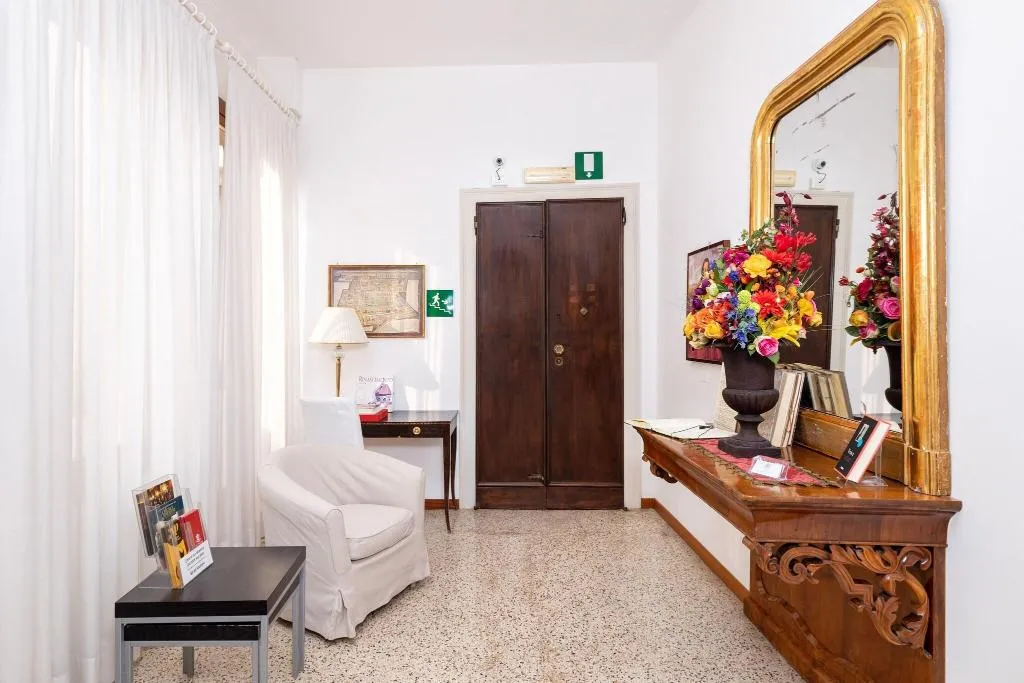 Lobby, Residence Ca' Foscolo, Venice