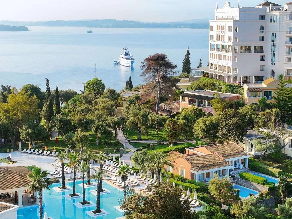 Pool, Grecotel Eva Palace, Corfu