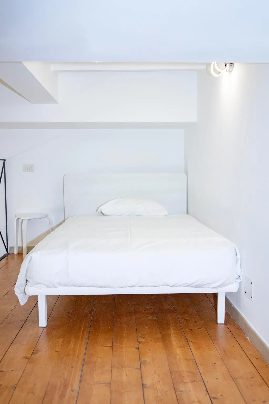 STUDIO CAPACITY 4 Room, Easy Apartment Navigli, Milan