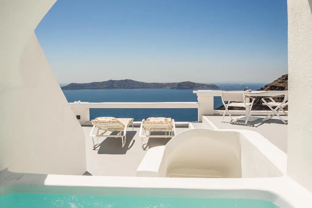 SUITE SEA VIEW HONEYMOON Room, Sun Rocks Boutique Hotel | Caldera View Suites, Santorini
