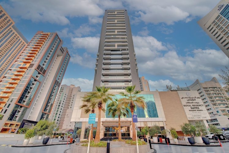 Royal Regency Suites Dubai Marina, Dubai