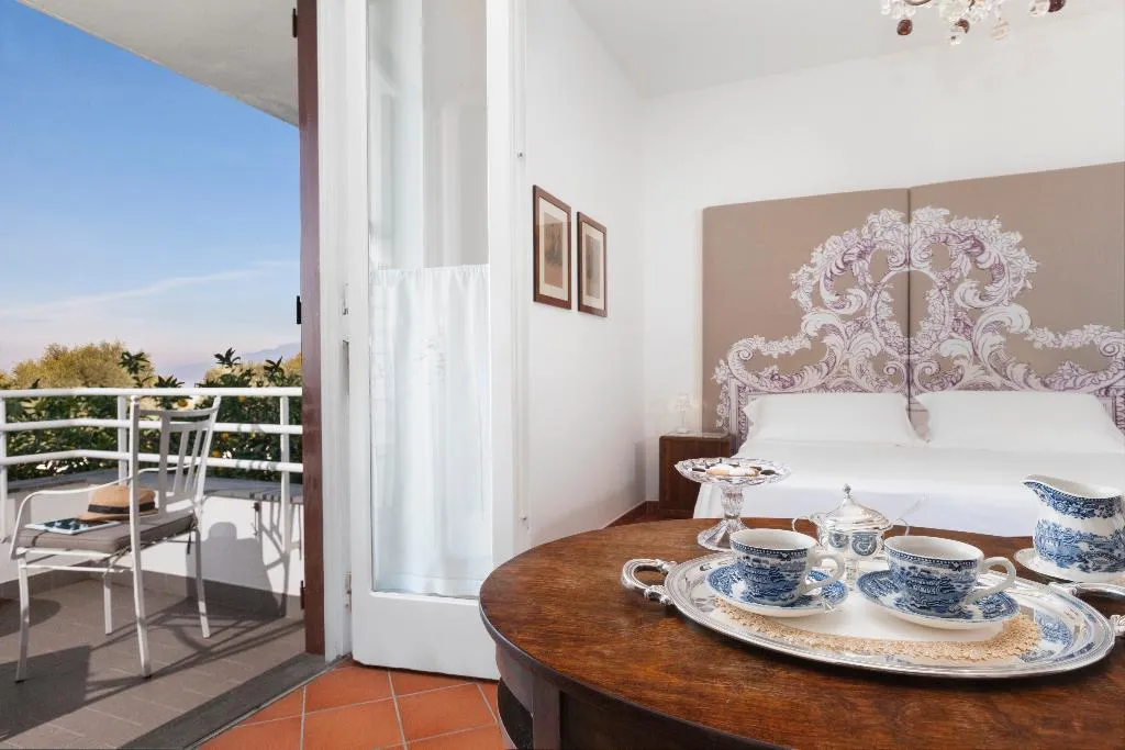 DOUBLE SINGLE USE DELUXE Room, Villa Oriana Relais, Naples