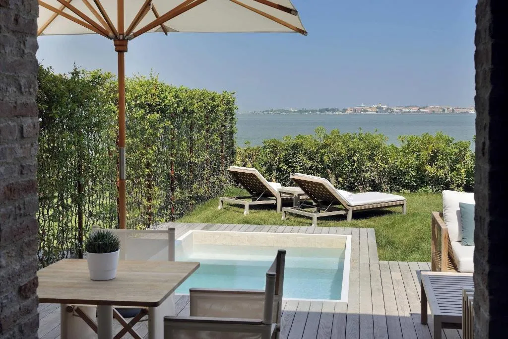 Pool, JW Venice, Venice