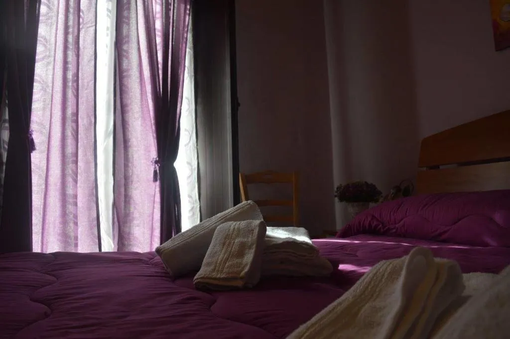 Room, B&B Mannala', Catania