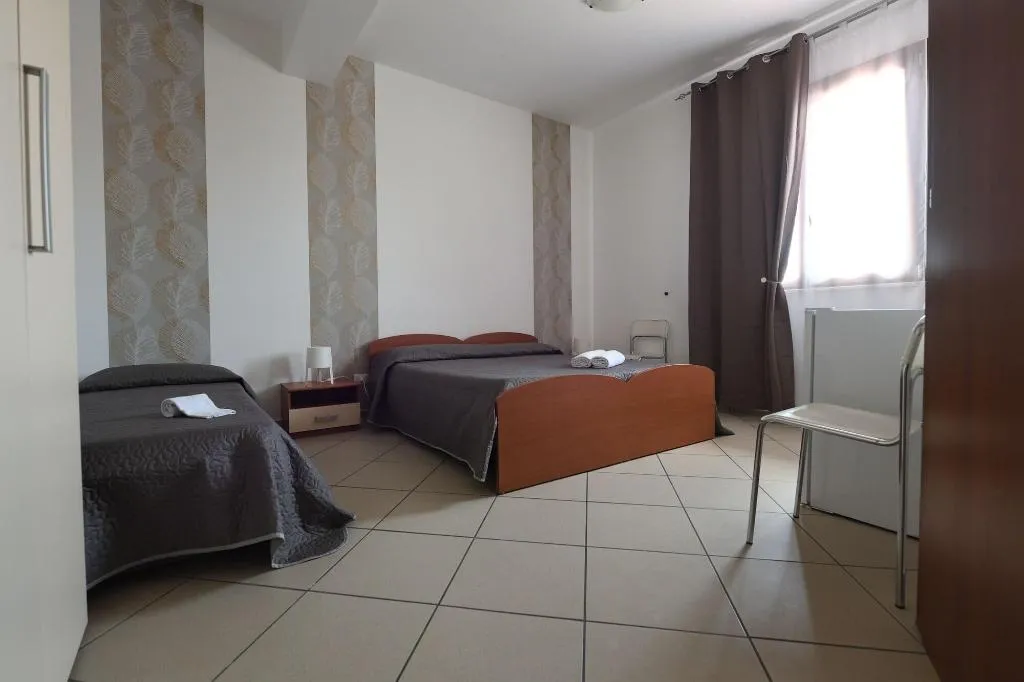 Room, Green Garden, Palermo