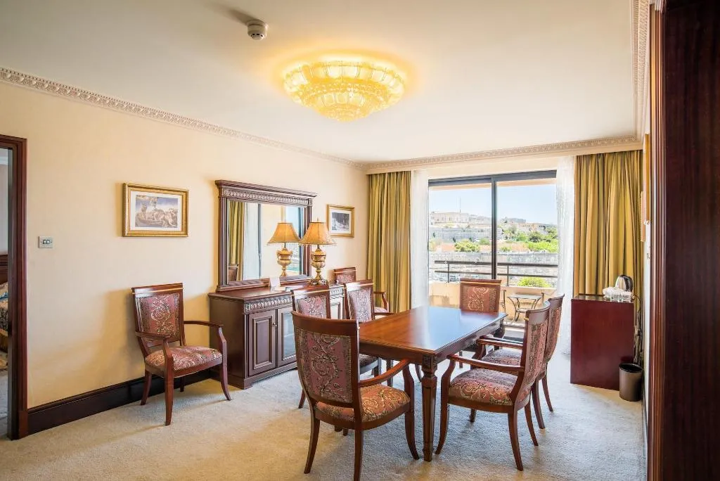 Room, Grand Hotel Excelsior, Malta