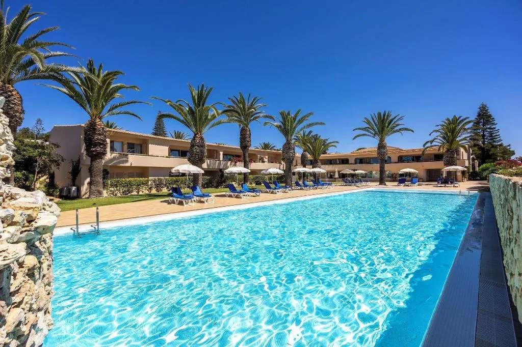 Sports and Entertainment, Vila Palmeira, Algarve