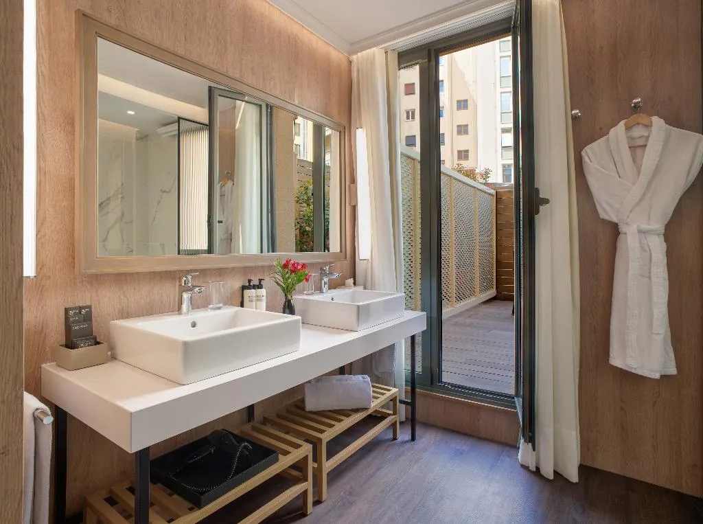DOUBLE WITH TERRACE Room, H10 Universitat, Barcelona