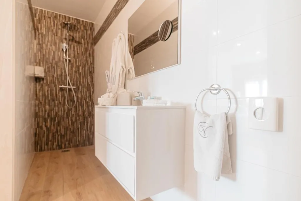 JUNIOR SUITE STANDARD Room, Palazzo Violetta, Malta