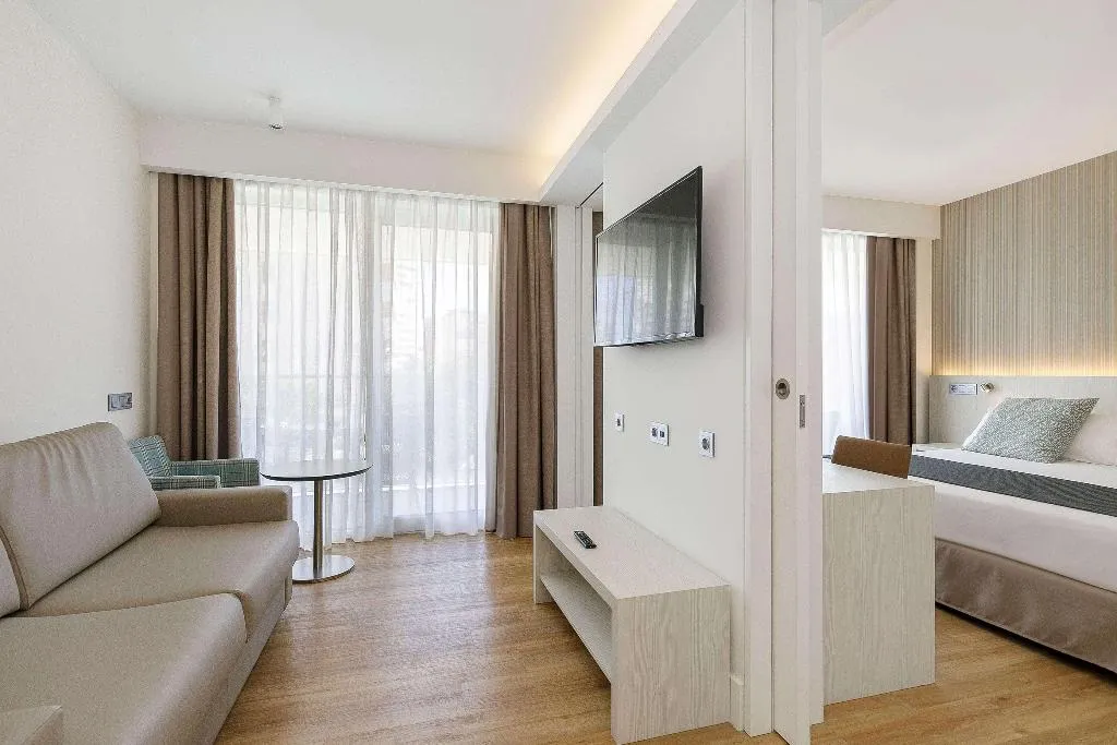 FAMILY ROOM STANDARD Room, Sol Torremolinos Don Pedro, Costa Del Sol