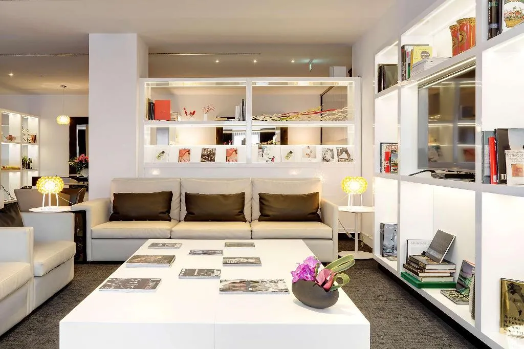 Lobby, Melia Milano, Milan