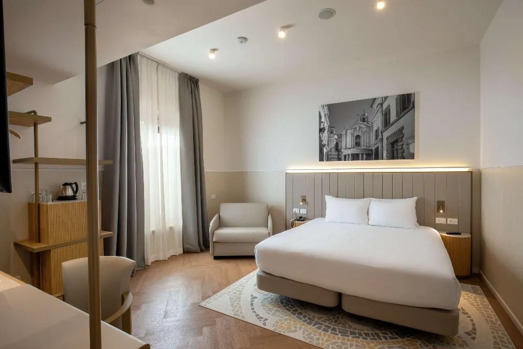 DOUBLE SUPERIOR Room, Cosmopolita Hotel Rome, Tapestry Collection by Hil, Rome