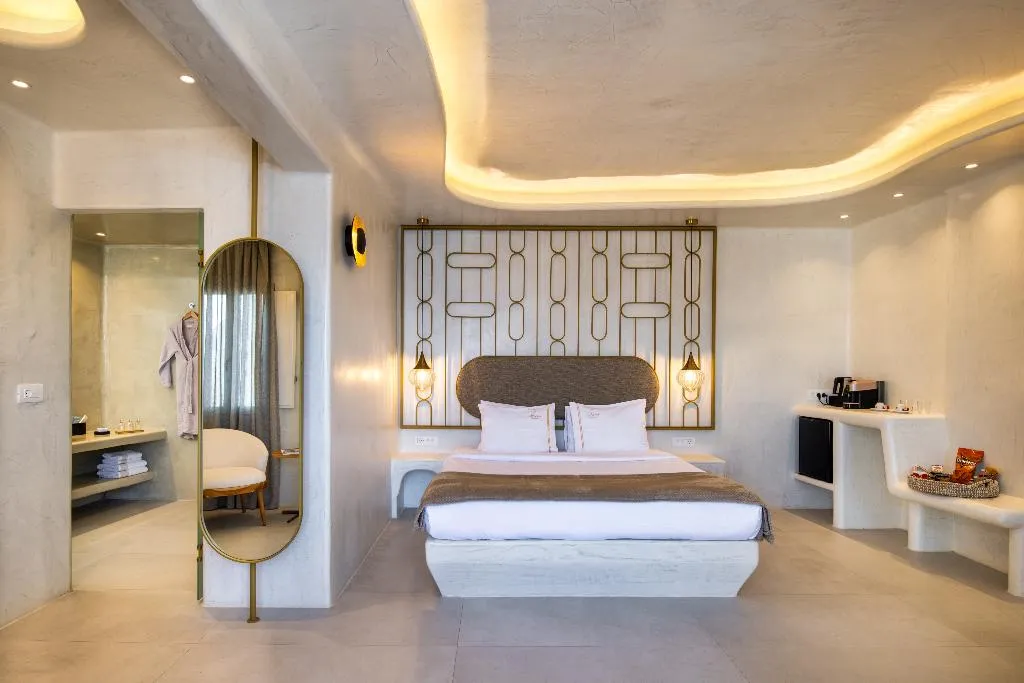 SUITE SEA VIEW HONEYMOON Room, Athina Luxury Suites, Santorini