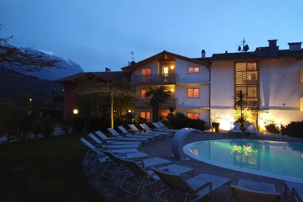 General view, 4 Limoni Apartment Resort, Milan