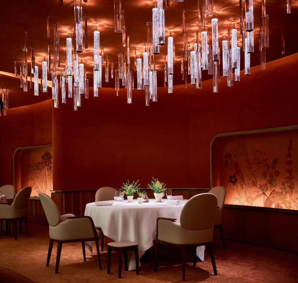 Restaurant, Rome Cavalieri, A Waldorf Astoria Hotel, Rome