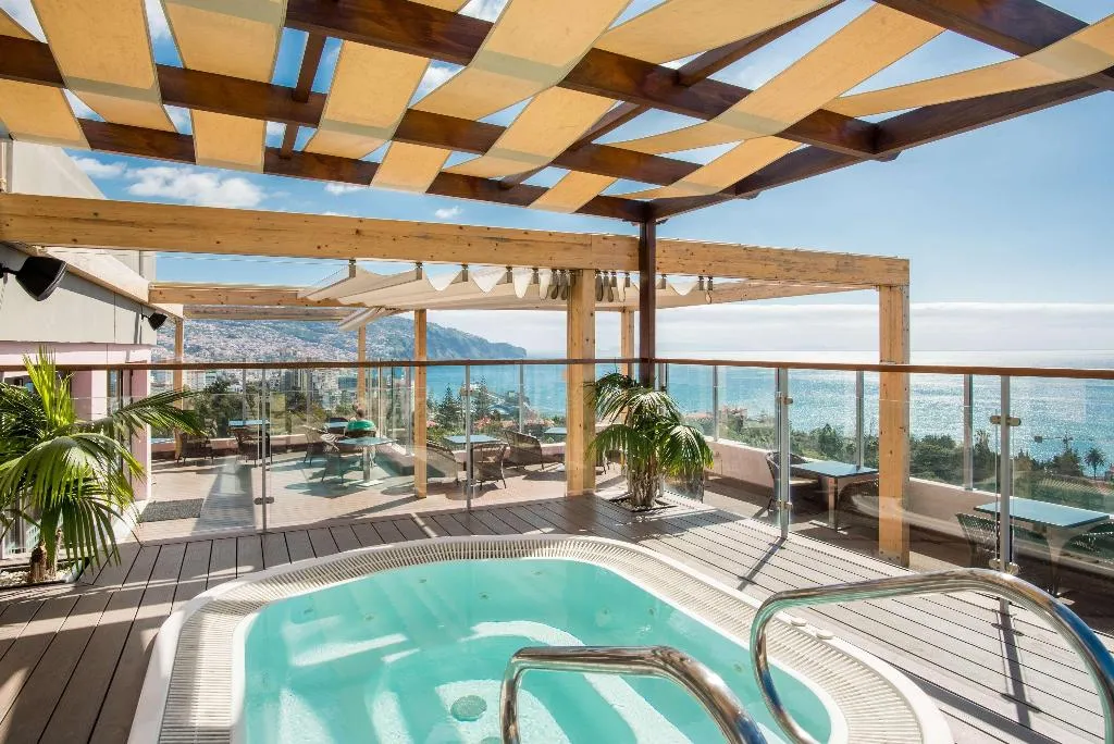 Pool, TUI Blue Gardens Adults Only Savoy Signature, Madeira