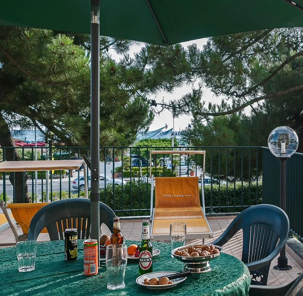 Terrace, Hotel Paris, Florence