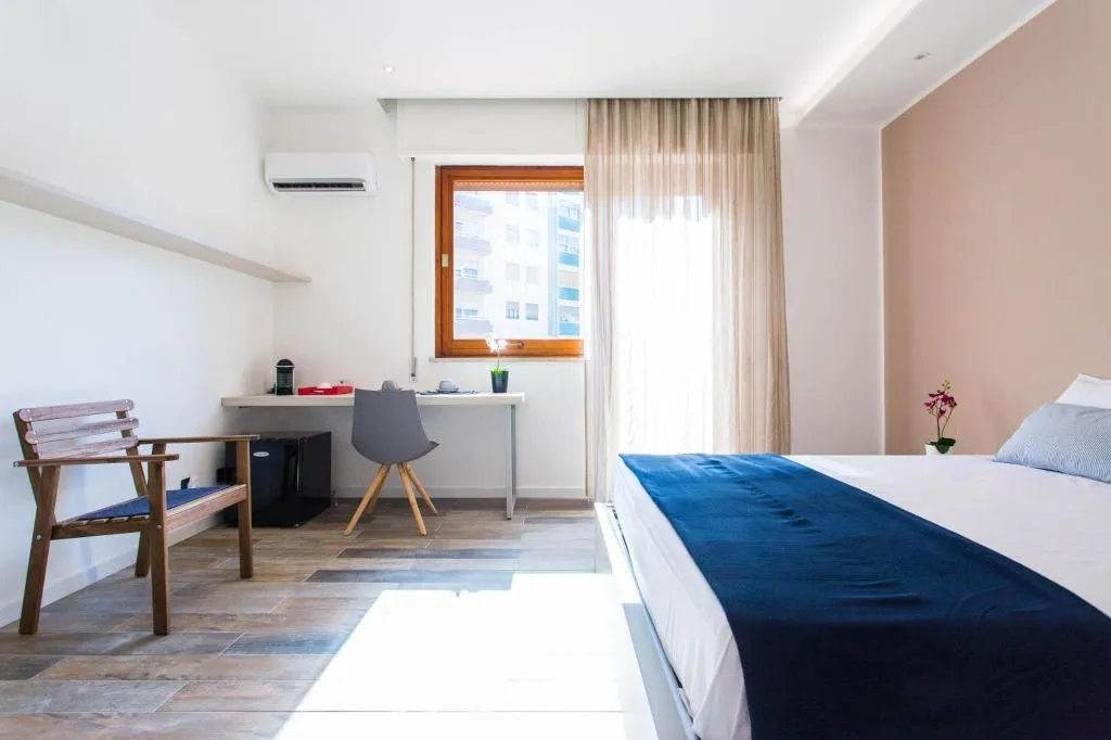 Room, Politeama Luxury Suites, Palermo
