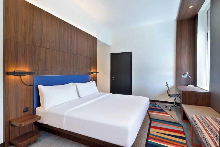 Aloft Al Mina, Dubai