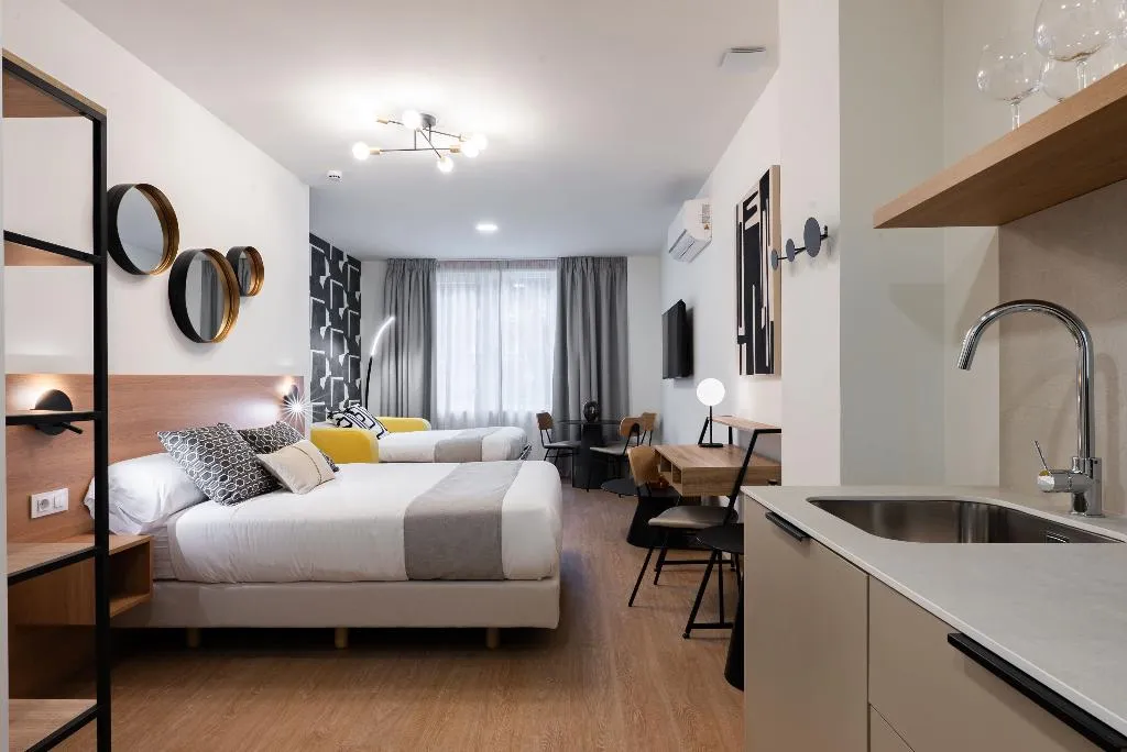 STUDIO STANDARD Room, Smartr Valencia Turia, Valencia