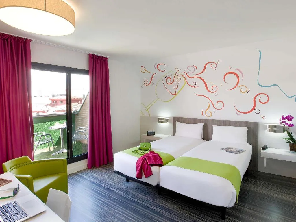 Room SUPERIOR Room, Ibis Styles Madrid Prado, Madrid