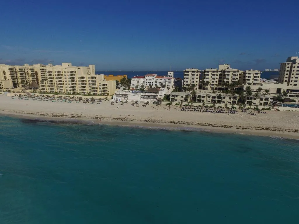 Beach, Casa Turquesa, Cancun Area