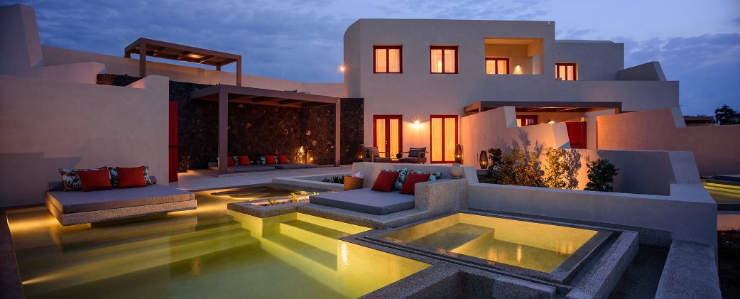 11 11 By Potnia Theron Suites, Santorini