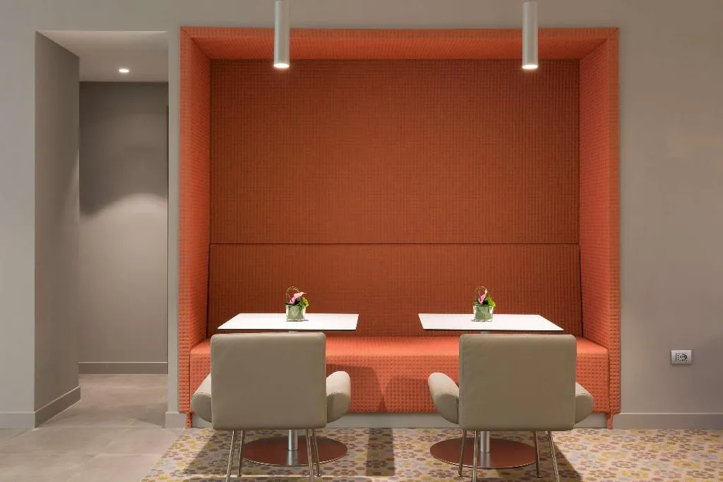 Restaurant, Hampton By Hilton Rome East, Rome