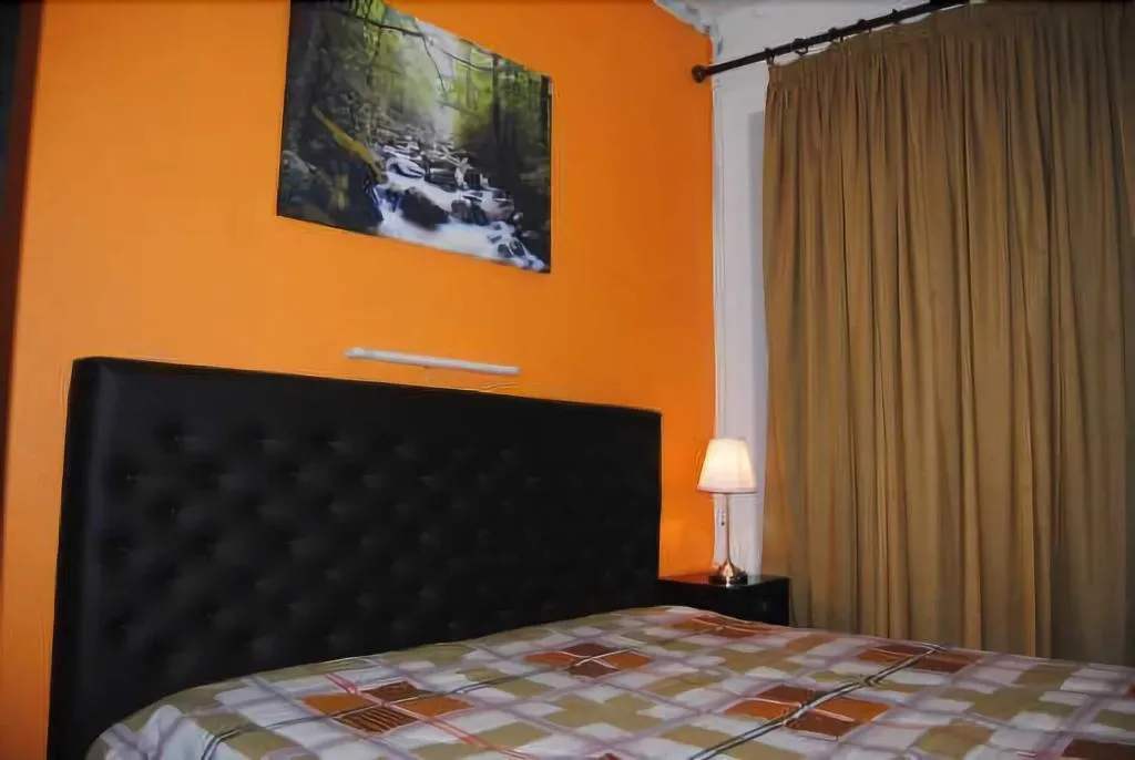 Room, Pensão Beira Minho, Lisbon