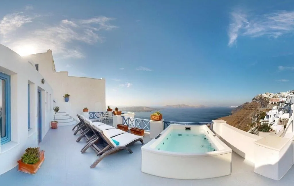 Room, Golden Grey Goose, Santorini