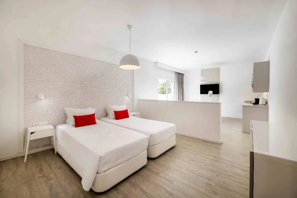 STUDIO PREMIUM GARDEN VIEW Room, AlvorMar Apartamentos Turisticos, Algarve