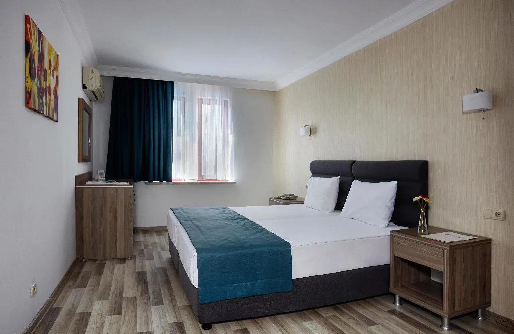 FAMILY ROOM STANDARD Room, Billurcu Hotel Sarimsakli, Izmir