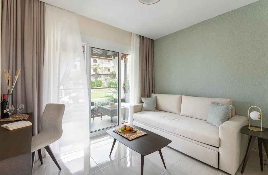 SUITE POOL VIEW Room, Blue Bay Halkidiki - Adults Only, Halkidiki