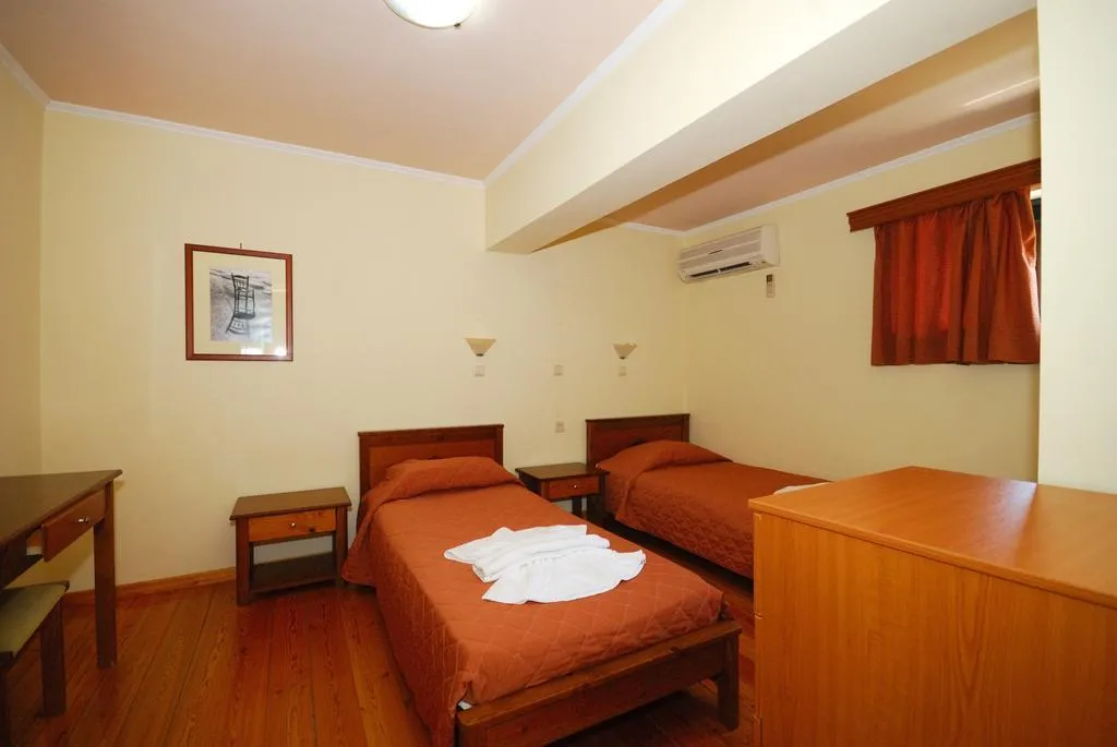 Room, Aloni Suites, Crete