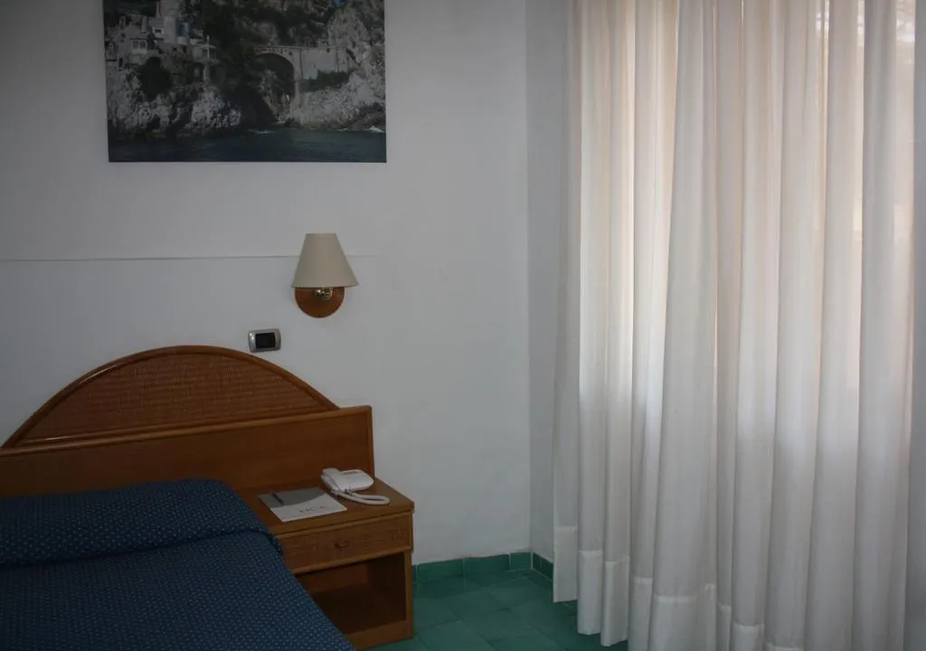 SINGLE ECONOMY Room, Hotel Sporting - Sorrento Coast, Naples