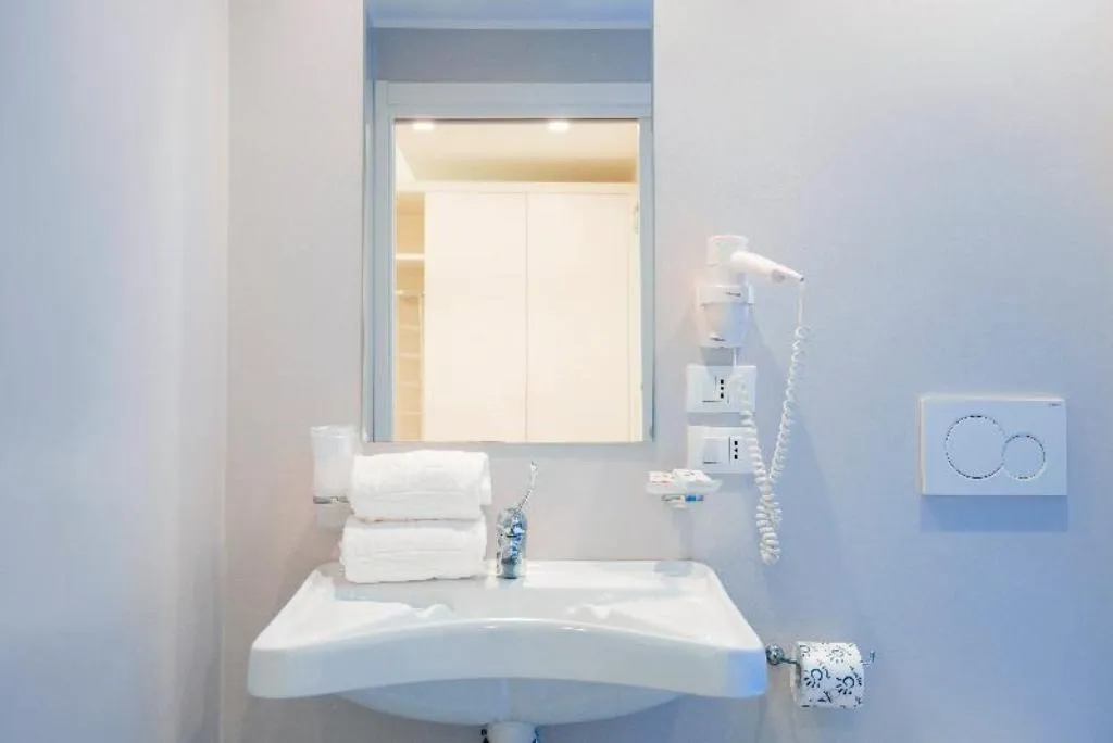 DOUBLE ROOM WITHOUT WINDOW Room, Marina di Petrolo Hotel & SPA, Palermo
