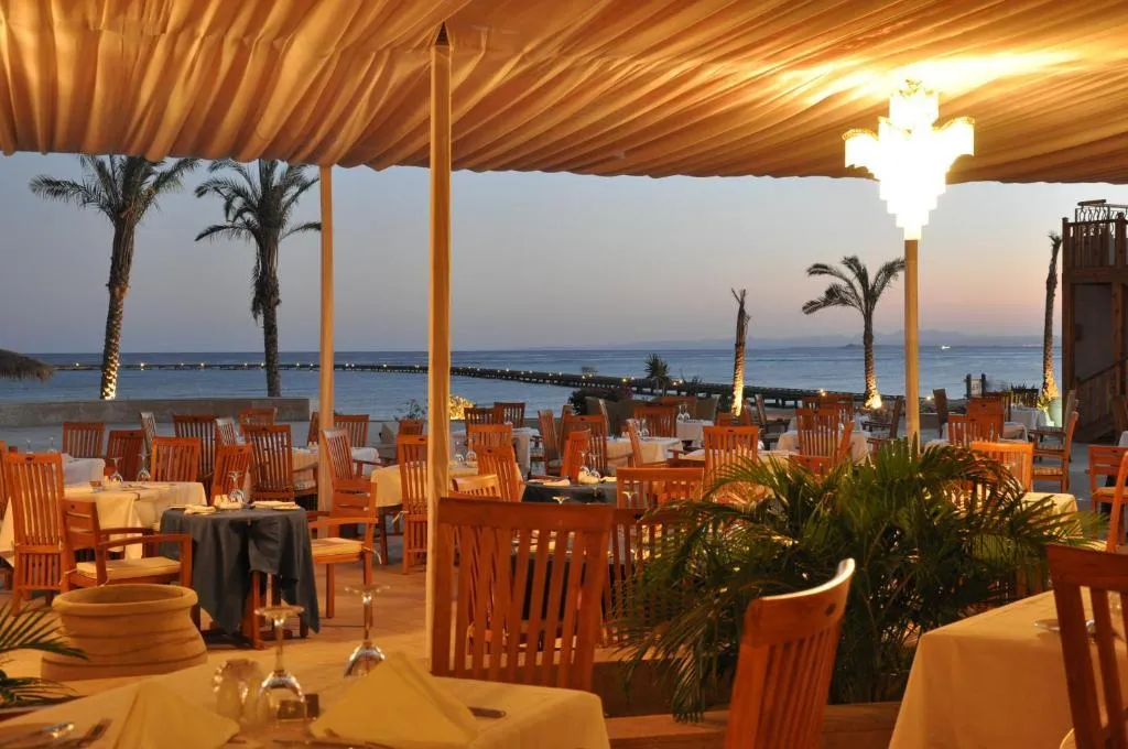 Restaurant, The Breakers Diving and Surfing Lodge, Red Sea Riviera