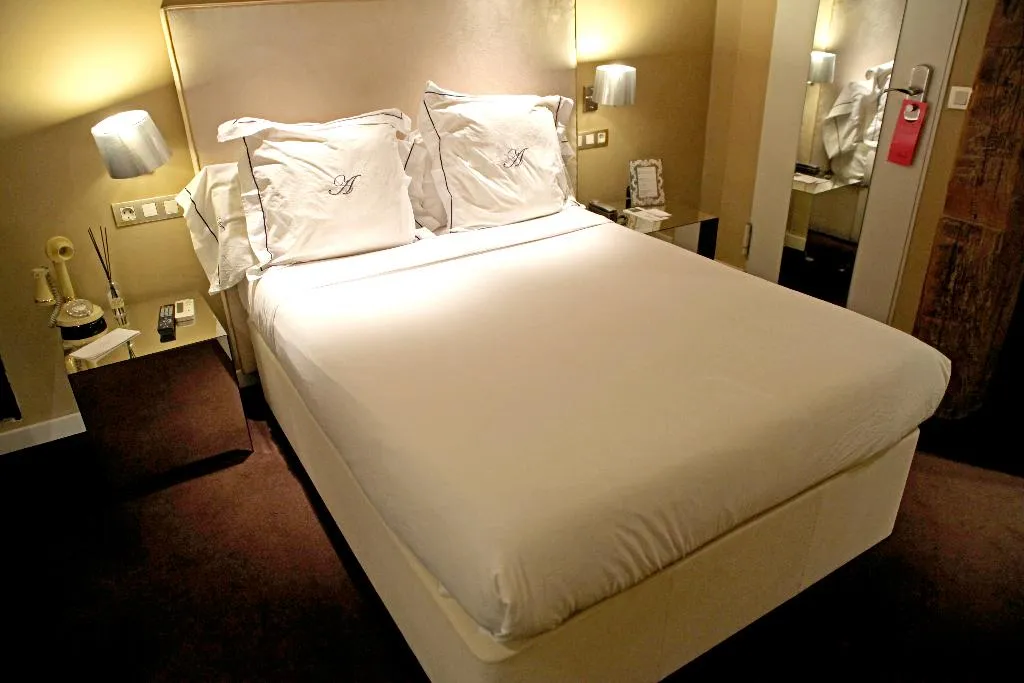 DOUBLE BASIC Room, Abalu Hotel Design & Boutique - Adults Only, Madrid
