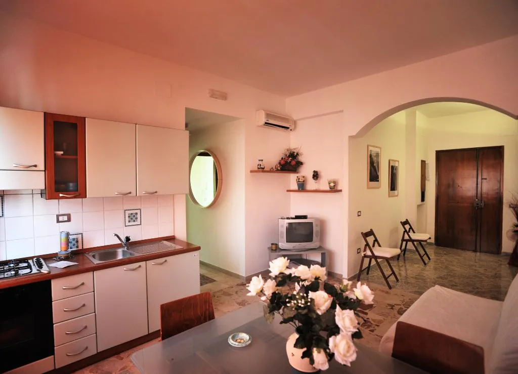 APARTMENT STANDARD Room, Le Case Della Costa, Naples
